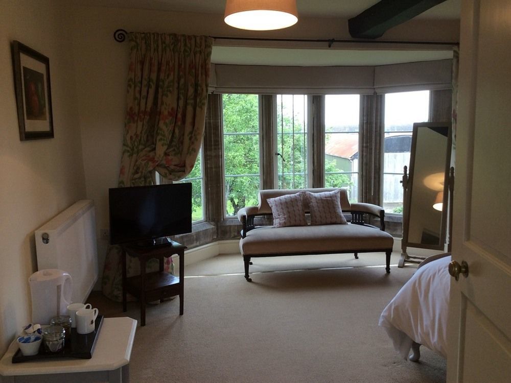 Castle Farm House B&B コービー エクステリア 写真