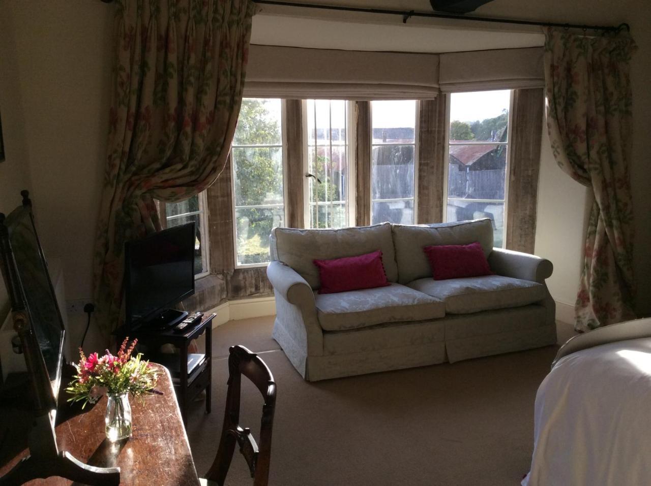 Castle Farm House B&B コービー エクステリア 写真
